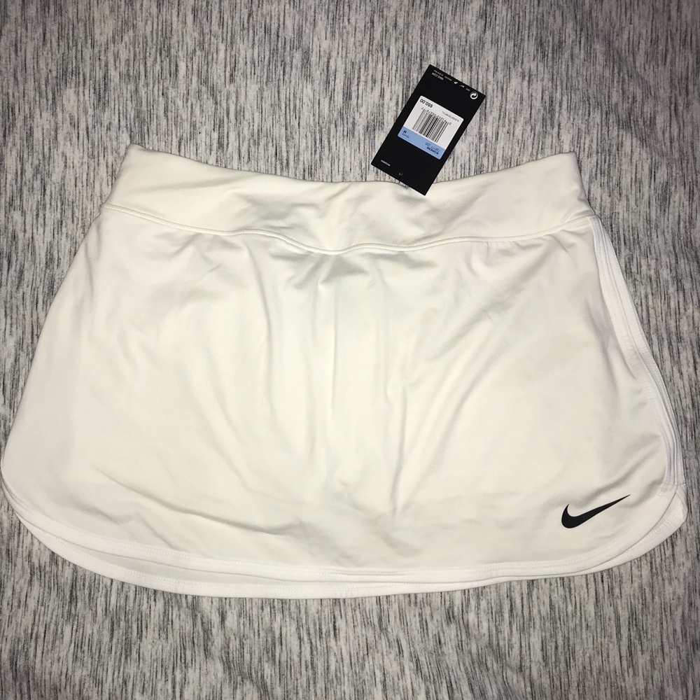 Nike tennis skort - Picture 1 of 3